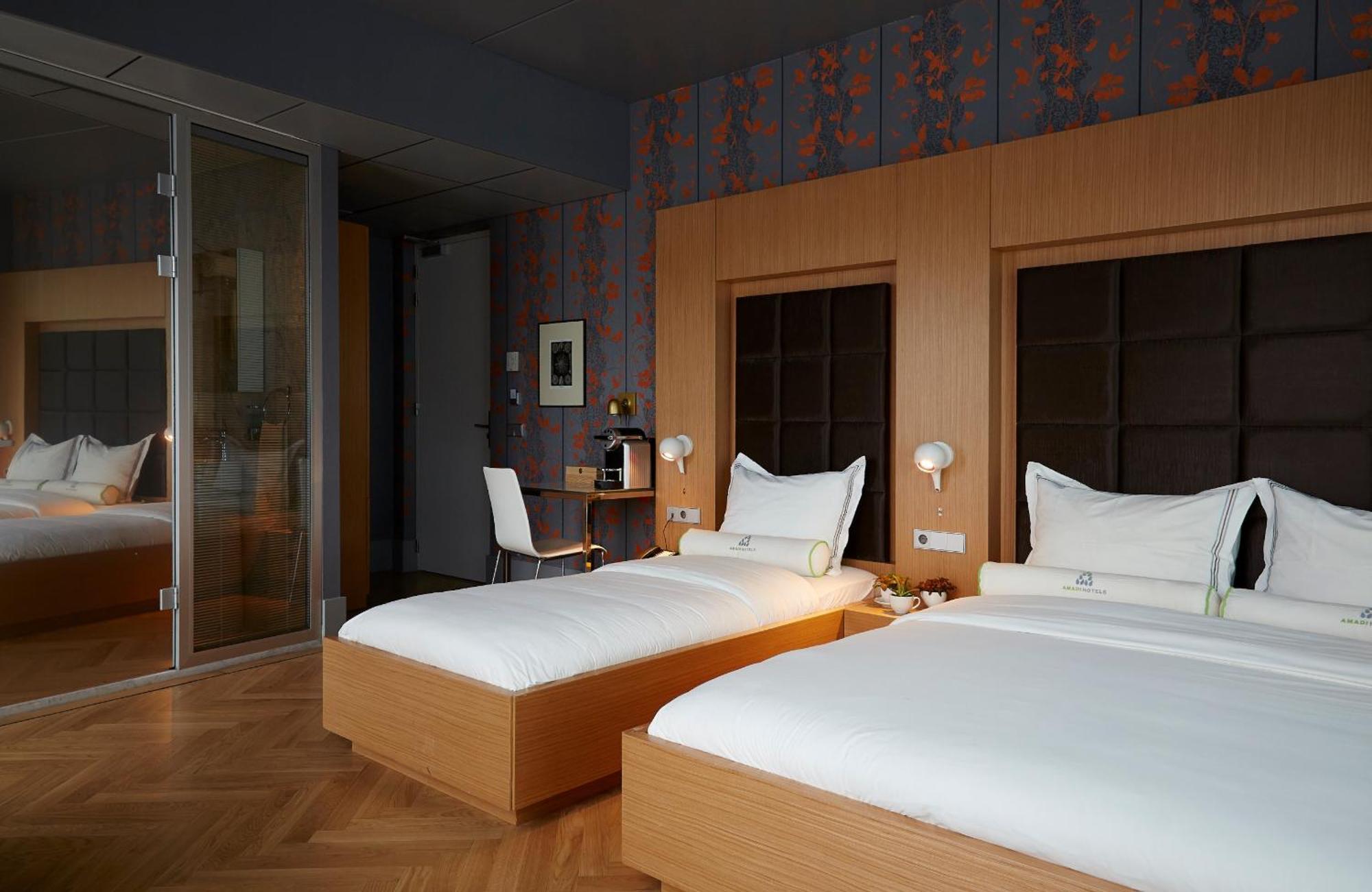Amadi Park Hotel Amsterdam Eksteriør billede