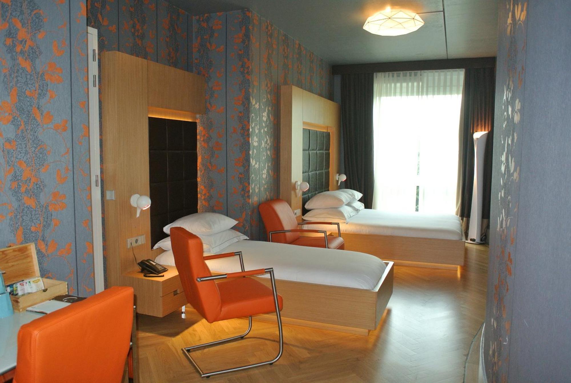Amadi Park Hotel Amsterdam Eksteriør billede